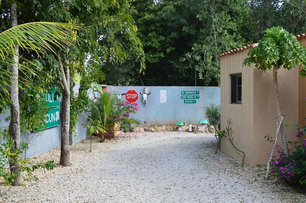 ** Panzió Myoli B&B. Playa Del Carmen, Mexico Mexikó
